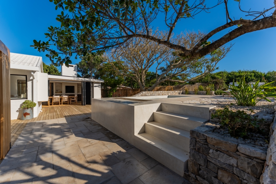 3 Bedroom Property for Sale in Cape St Francis Eastern Cape